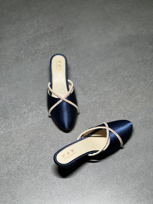 WOMEN MID NIGHT BLUE HEELS AT39