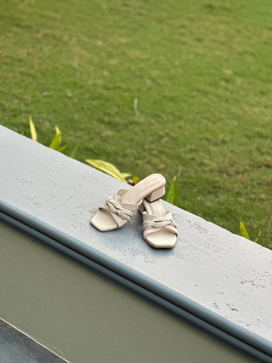 WOMEN BEIGE KNOT DETAIL HEEL SANDALS 757CR
